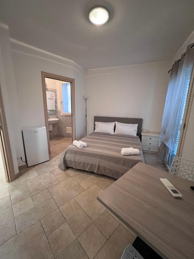 Rena Bianca House Hotel Porto Torres Exterior photo