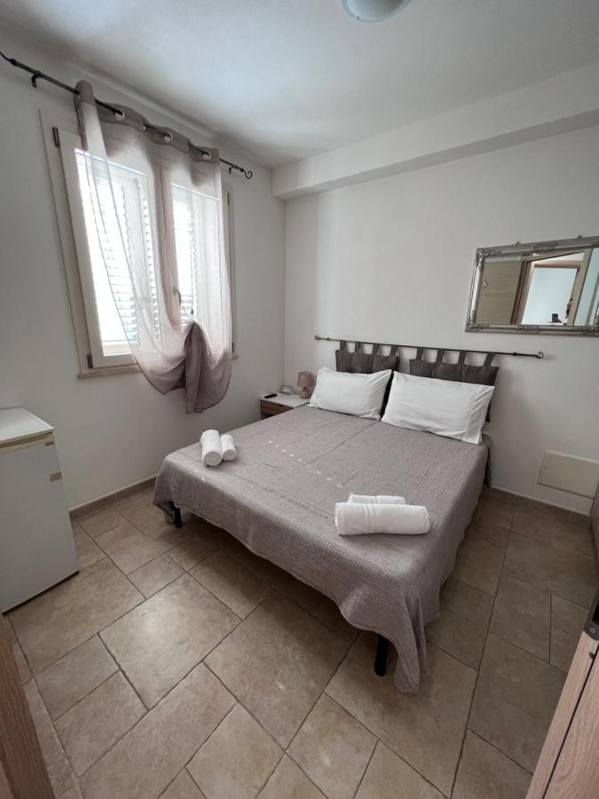 Rena Bianca House Hotel Porto Torres Exterior photo